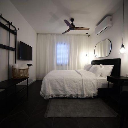 Z-32 Luxury Boutique Apartment เอลัต ภายนอก รูปภาพ
